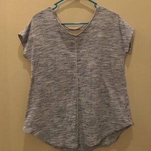 shirt size 14 (youth xl) but fits women size small